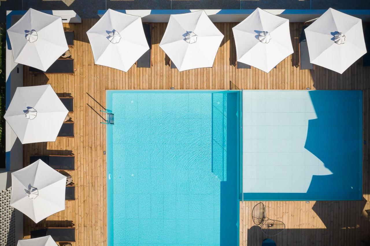 More Meni Residence & Suites 코스 타운 외부 사진